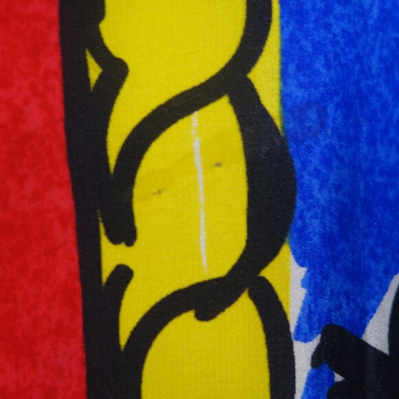 Vintage Escada News From The Tiger Print 100% Silk Scarf, Missing Label Tag - Picture 4 of 16